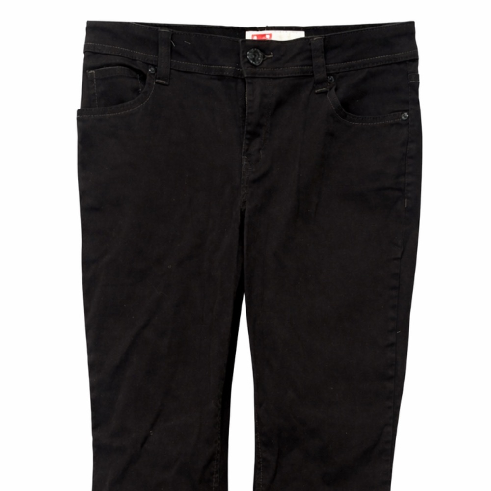 black bootcut low waistedjeans 🖤